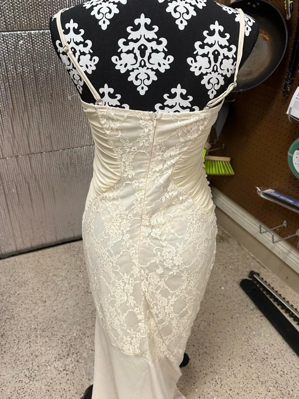 Formal elegant Floral lace vintage style long dress.
